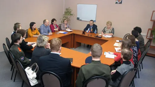 Надежда Егорова и Олег Лобановский встретились с молодежью