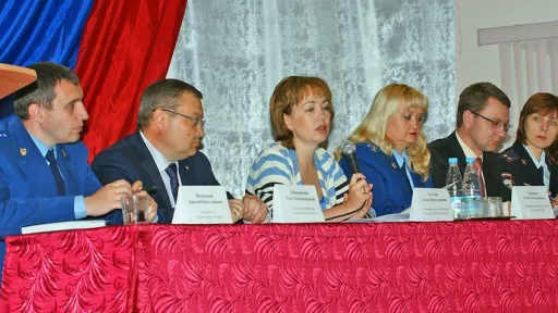 Выездное расширенное совещание региональной комиссии по делам несовершеннолетних 2015 год.