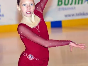 13.09.2012 В ледовом комплексе города Конаково открыт Центр фигурного катания Ирины Родниной