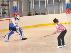 13.09.2012 В ледовом комплексе города Конаково открыт Центр фигурного катания Ирины Родниной