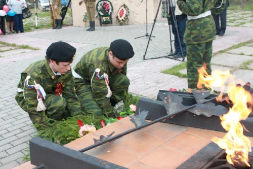 Митинг посвященный Дню Победы 6 мая 2011 года