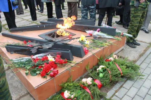 Митинг посвященный Дню Победы 6 мая 2011 года